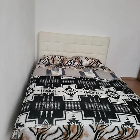 Apartmaji Lea * Capodistria